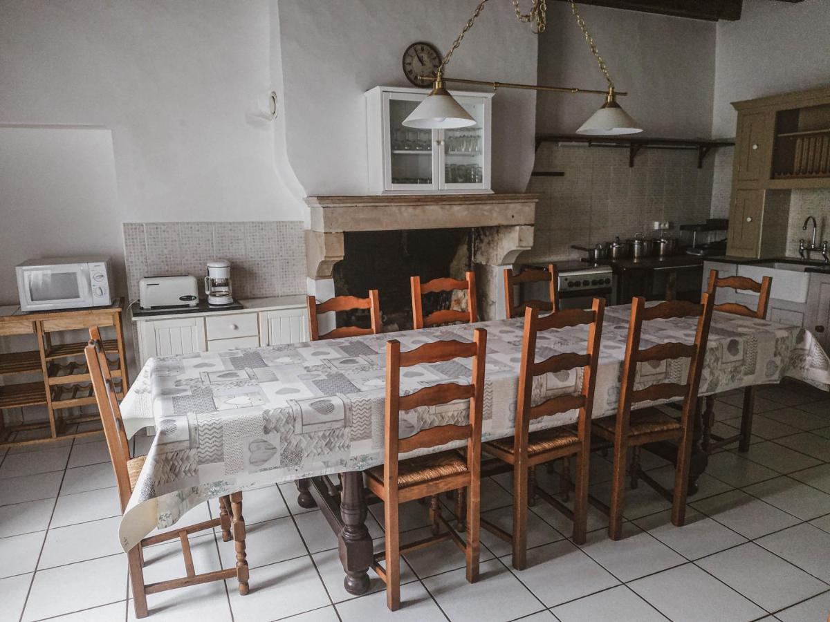 La Laujere Ivie - Gite & Piscine Privative Saint-Hilaire-du-Bois  외부 사진